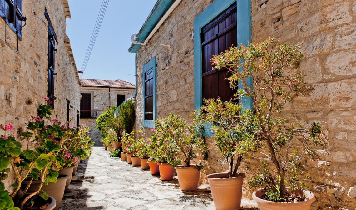 Khám phá 5 ngôi làng nổi tiếng tại Síp, du lịch Cyprus ngoi lang noi tieng tai sip